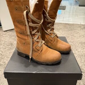 Sorel Women's Emelie Lace Elk, Cordovan Waterproof Boots
